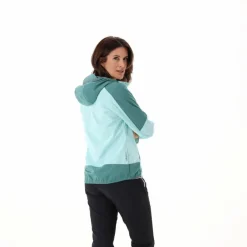 Donna CMP Giacche Softshell|Giacche Trekking^Giacca in Softshell extralight con cappuccio da Donna